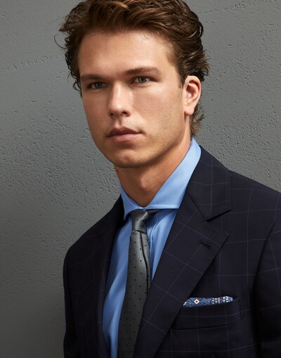 Pocket Square - Editorial view
