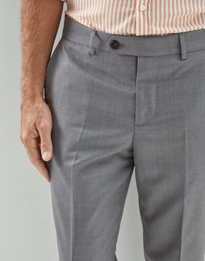 Flat front - Detail view