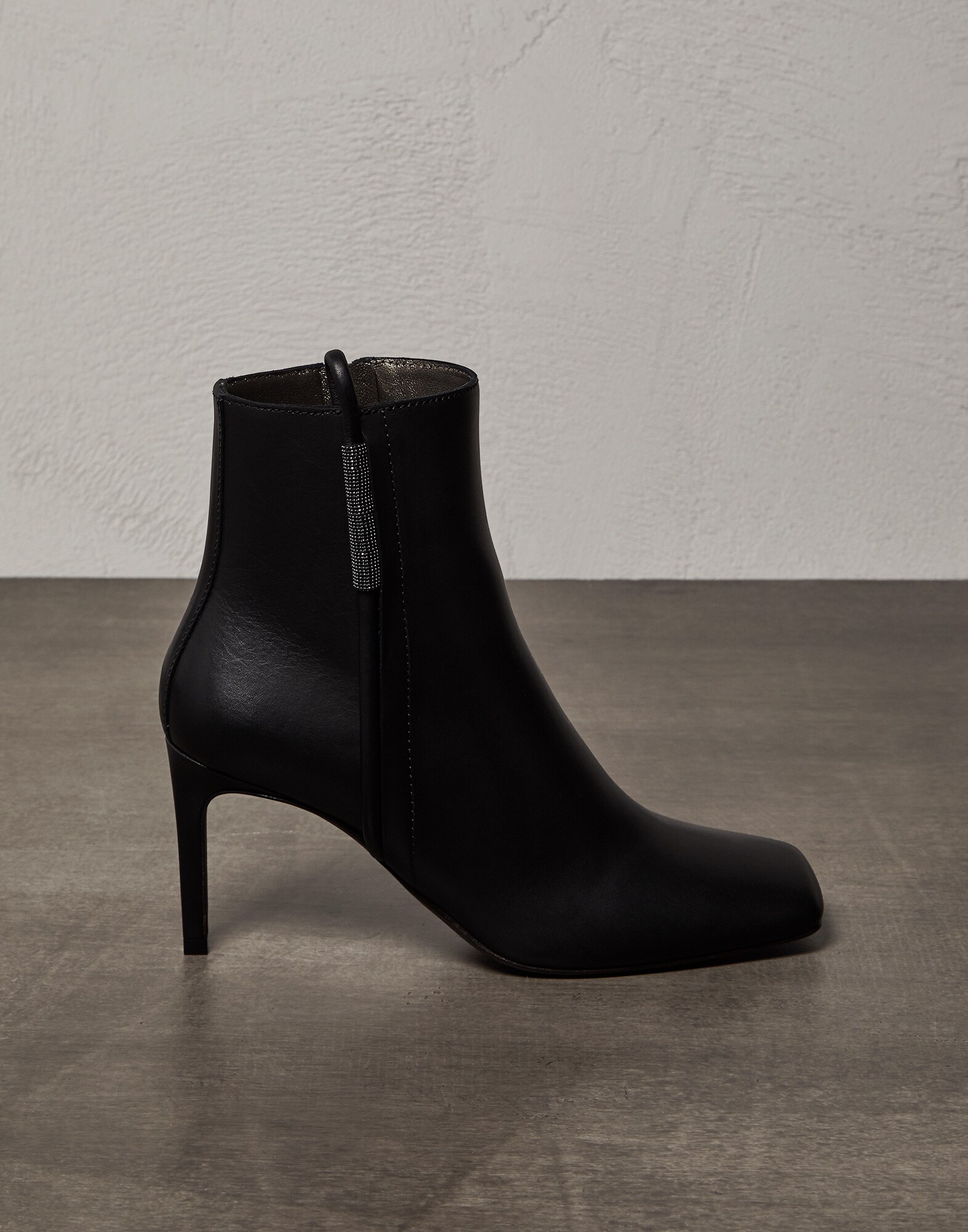 Ankle - Full look