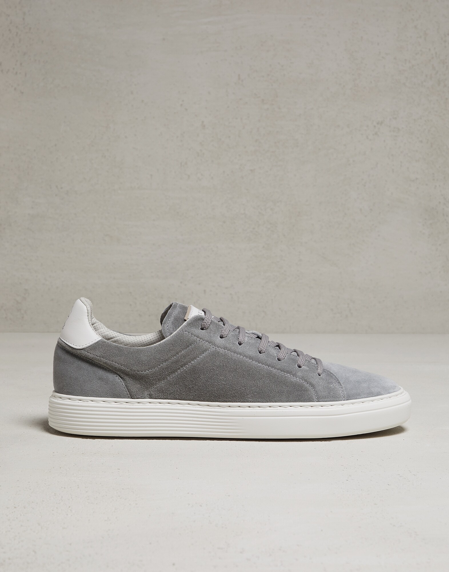 Sneakers - Full look