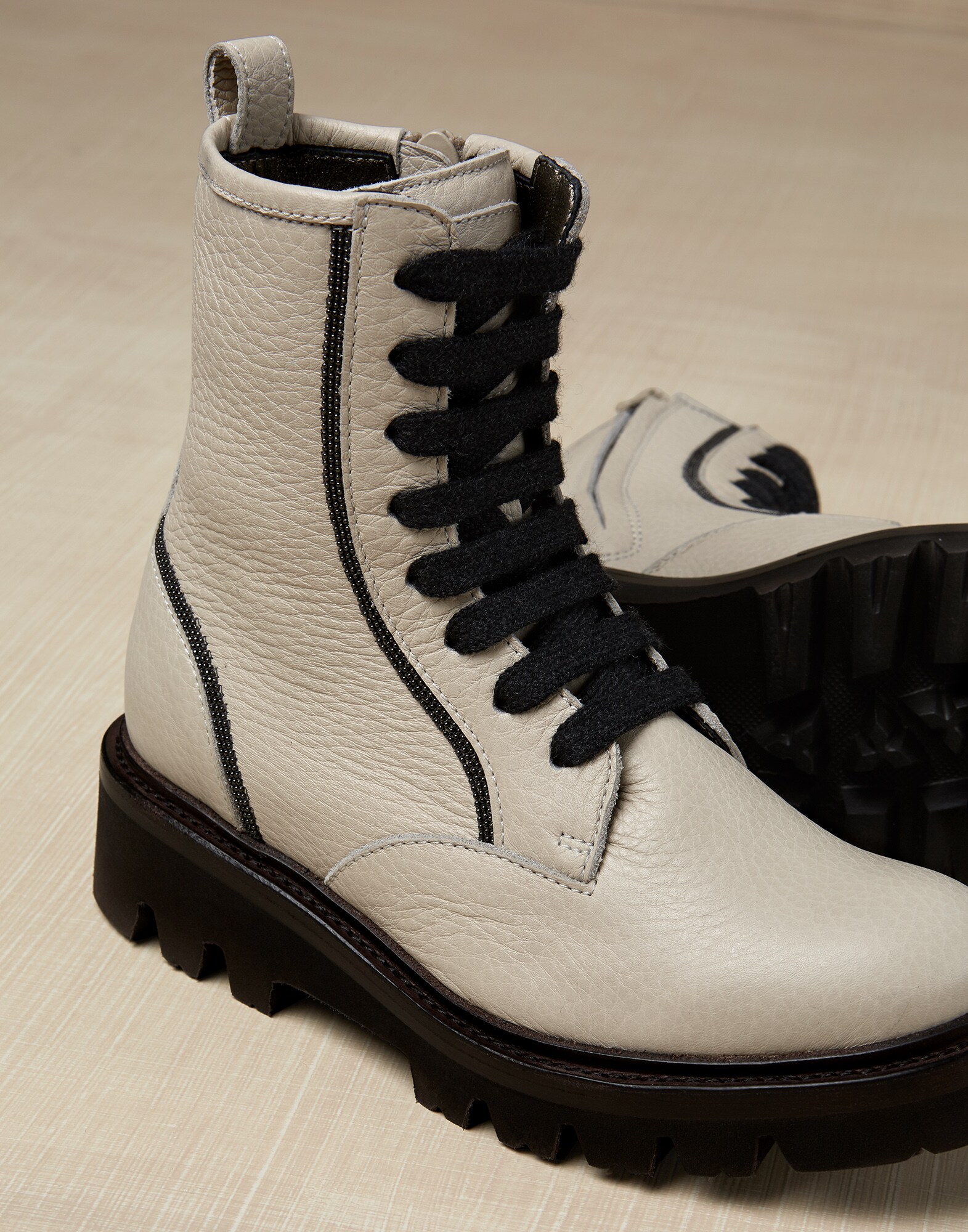Boots - Detail