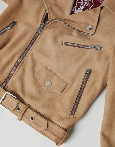 Leather - Detail view