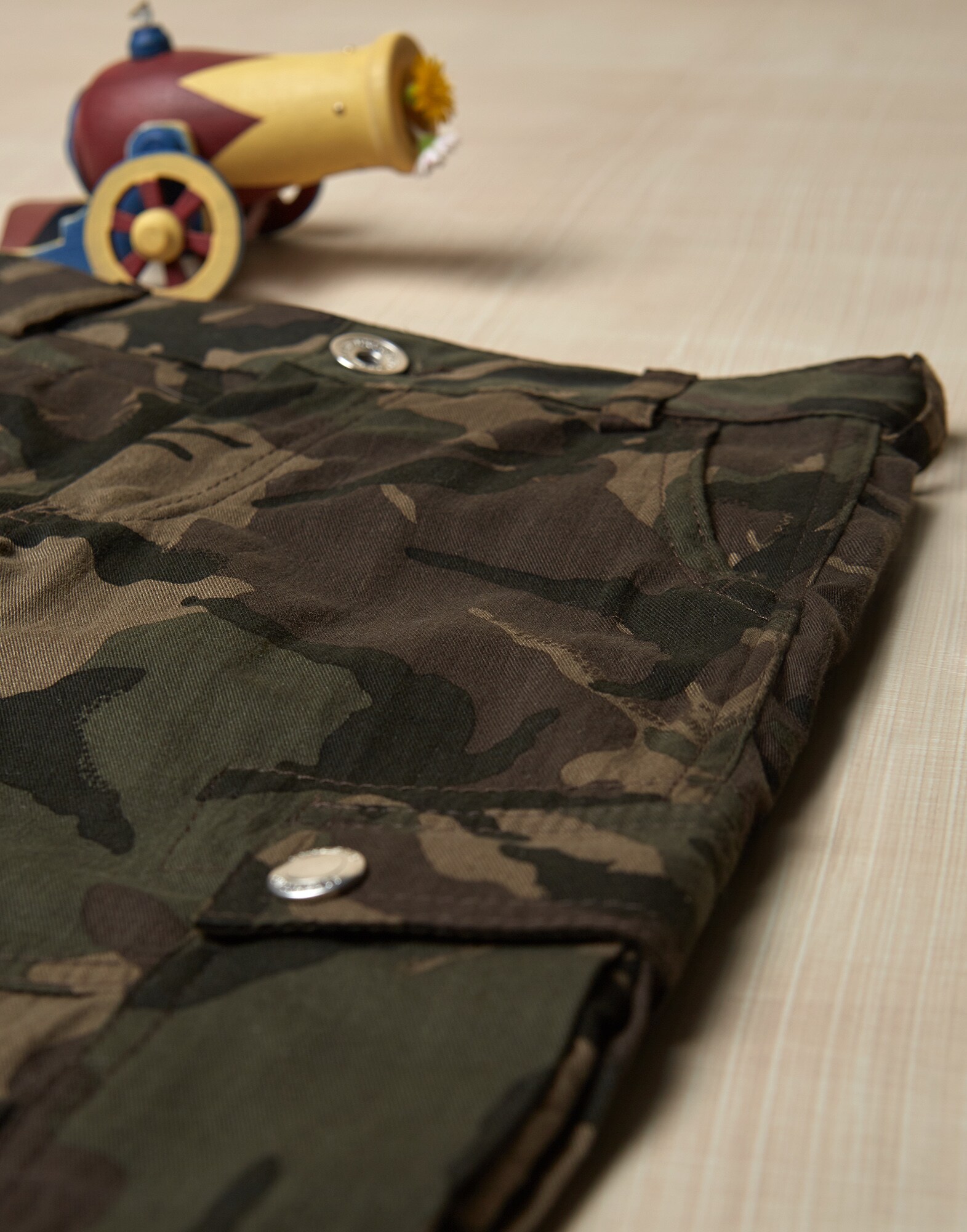 Trousers - Detail