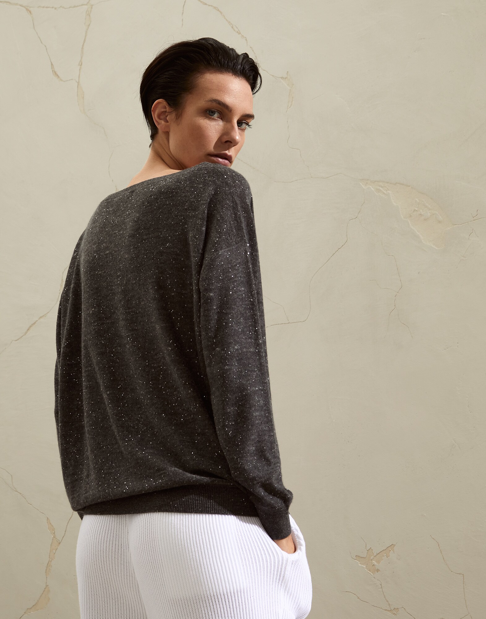Scoop Neck - Back view