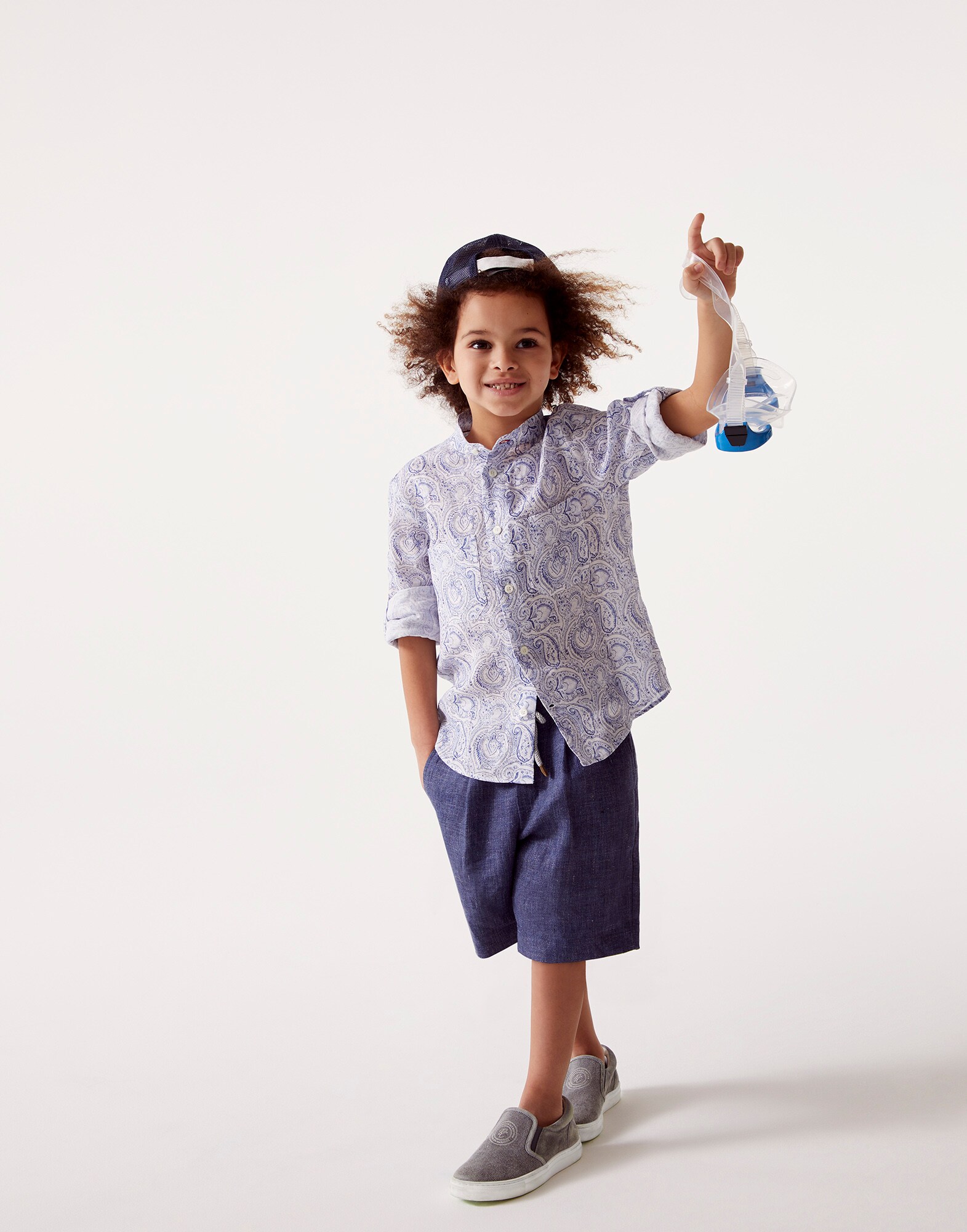 Bermuda Shorts - Full look