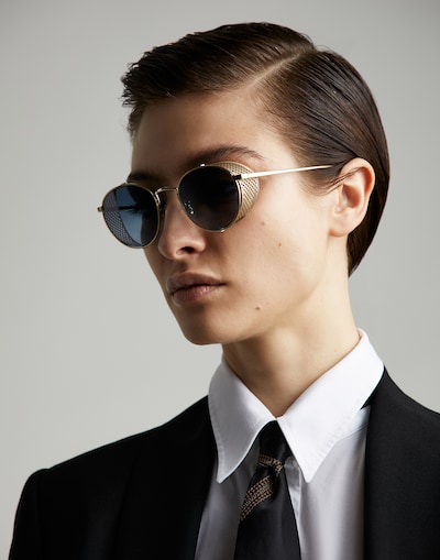 Cesarino - Editorial view