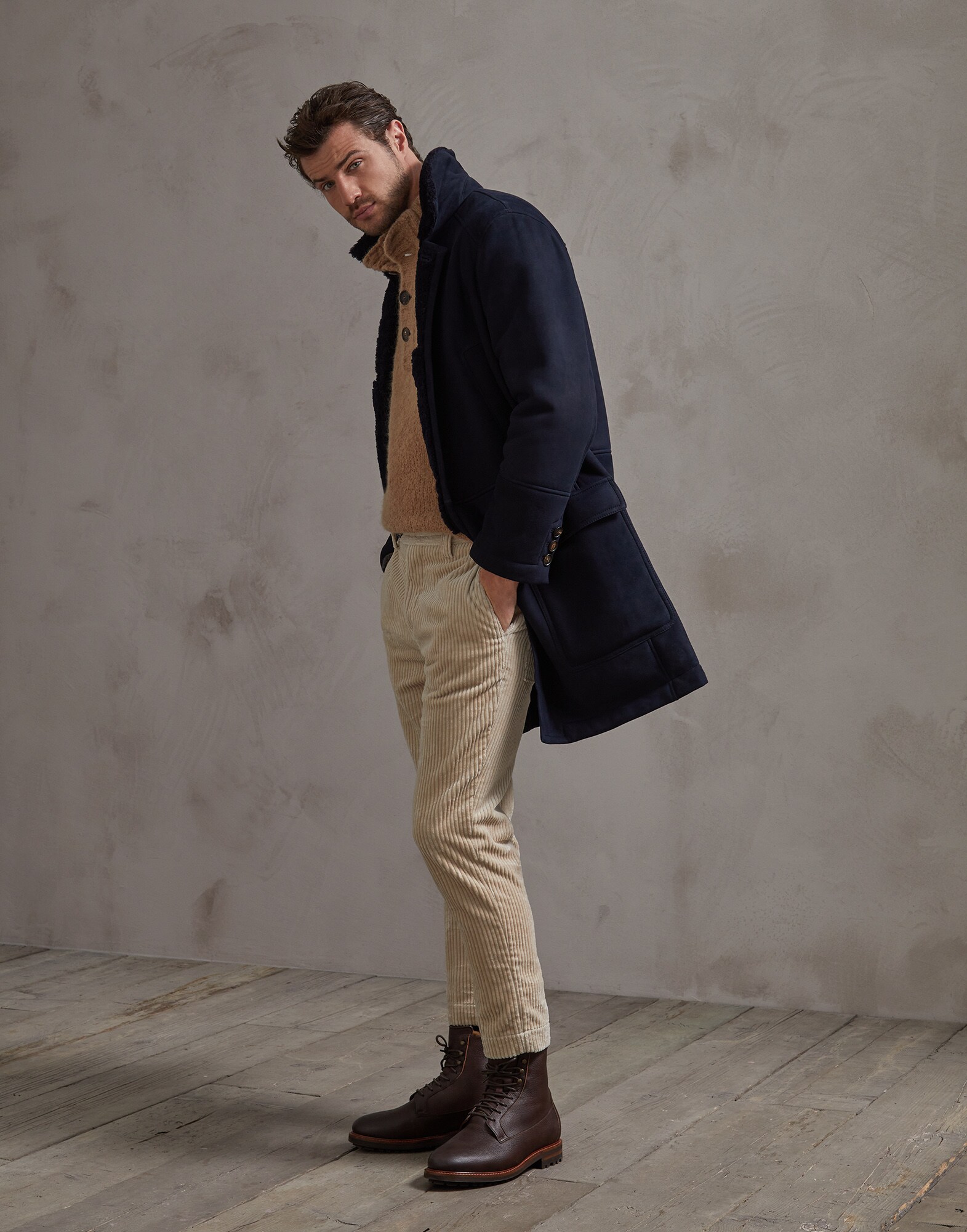 High Neck Sweater - Look