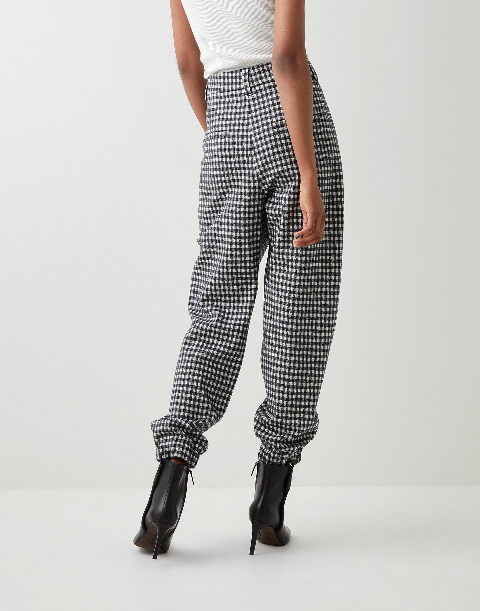 Joggers - Back view