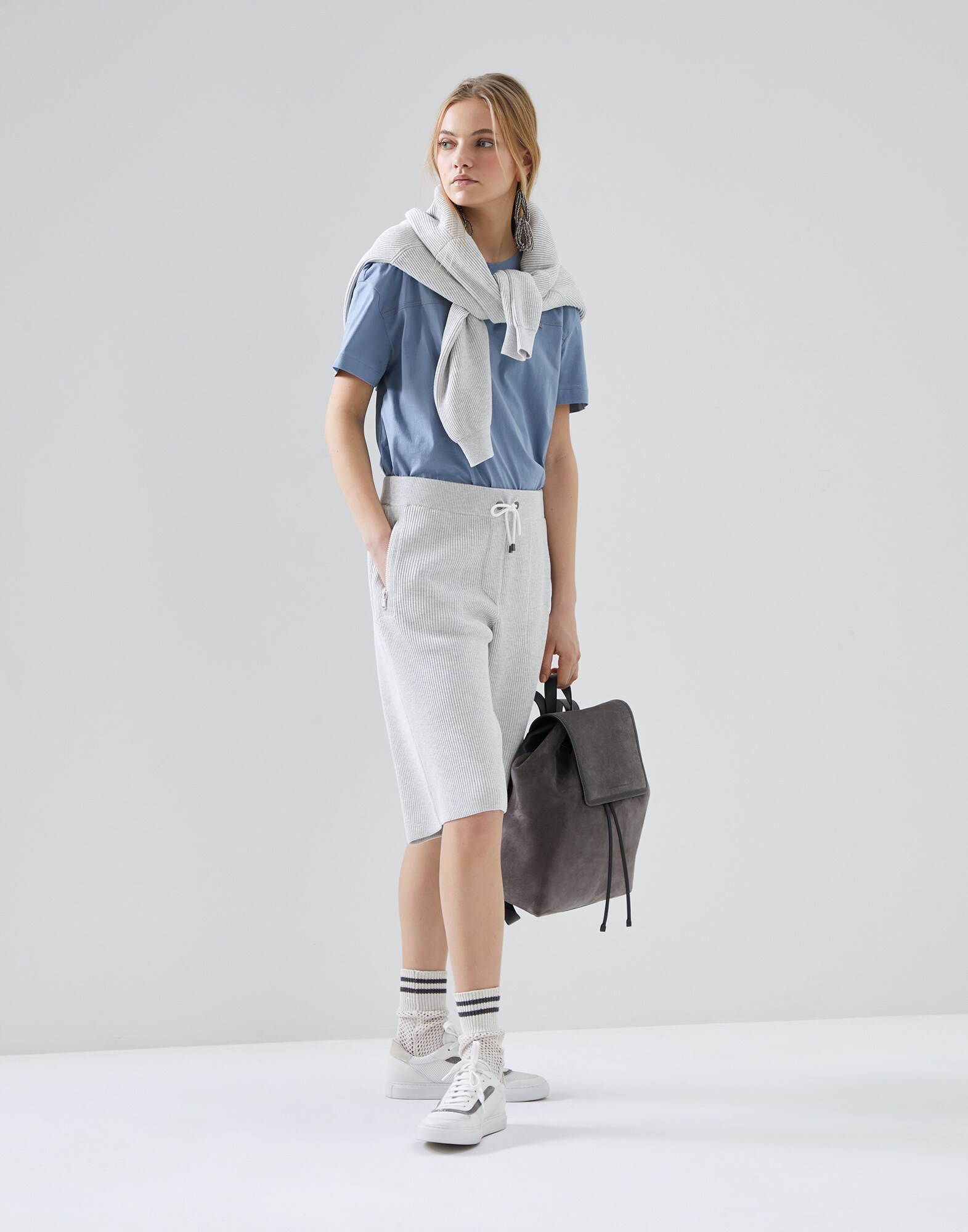 Short Sleeve T-Shirt - Full look