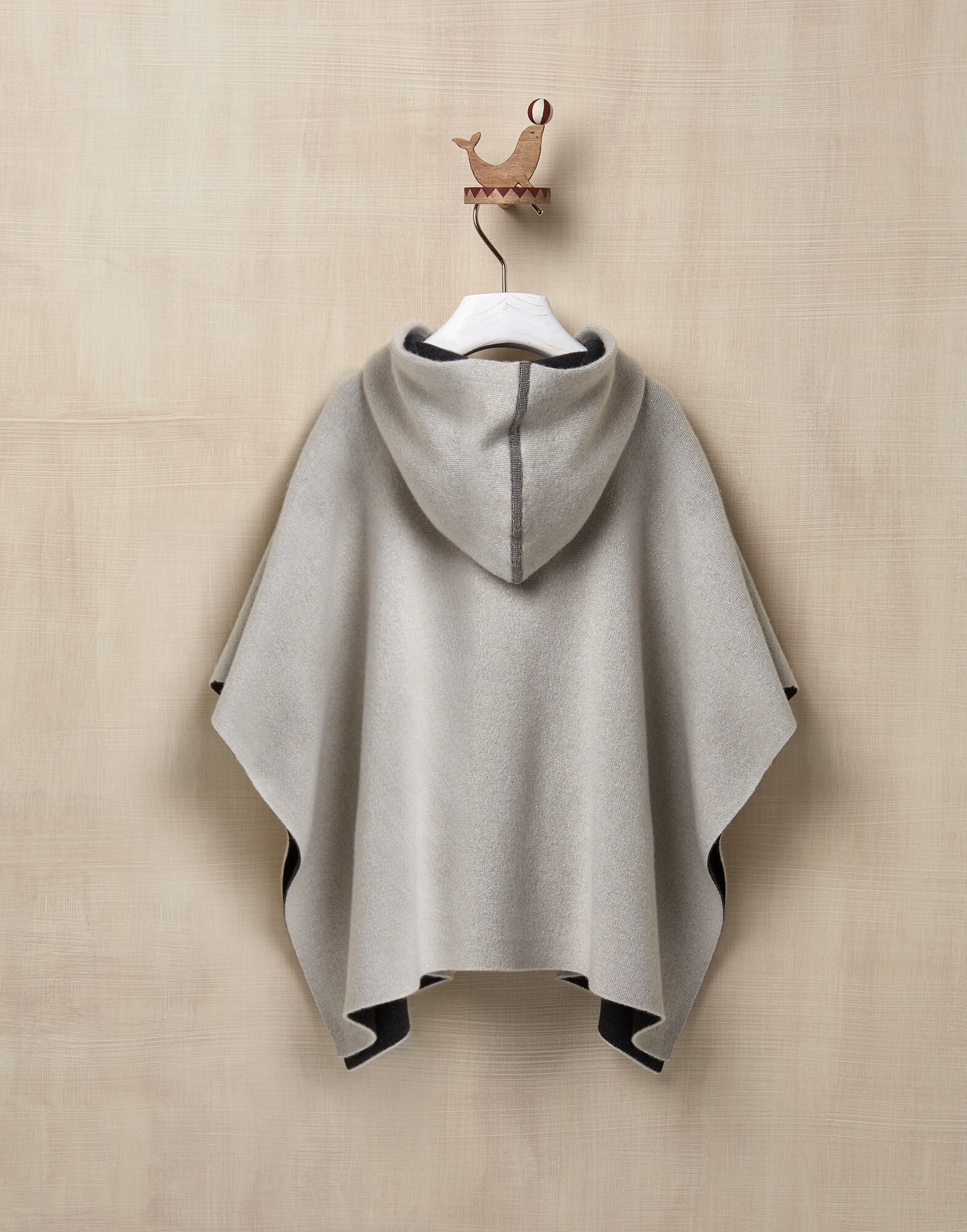 Poncho - Back