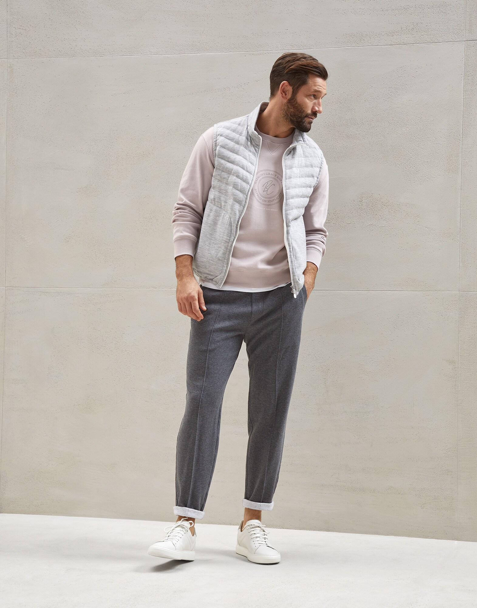Sweatpants - Full look
