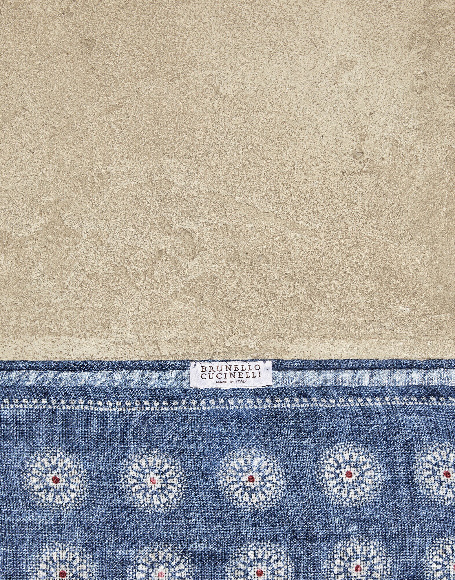 Pocket Square - Back view