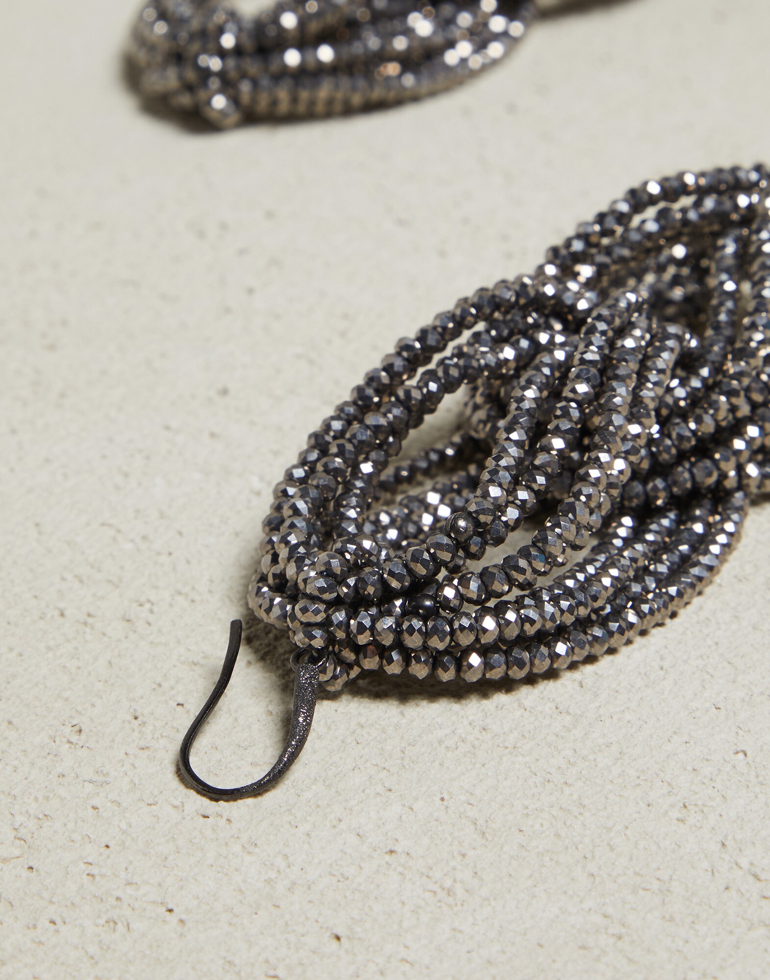 Earrings - Detail view