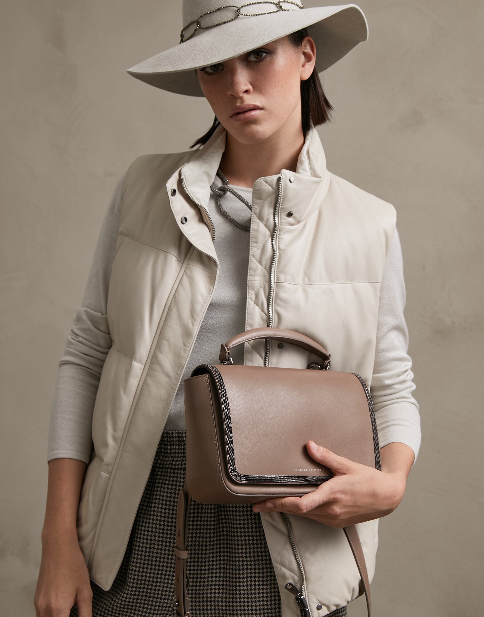Shoulder Bag - Editorial view