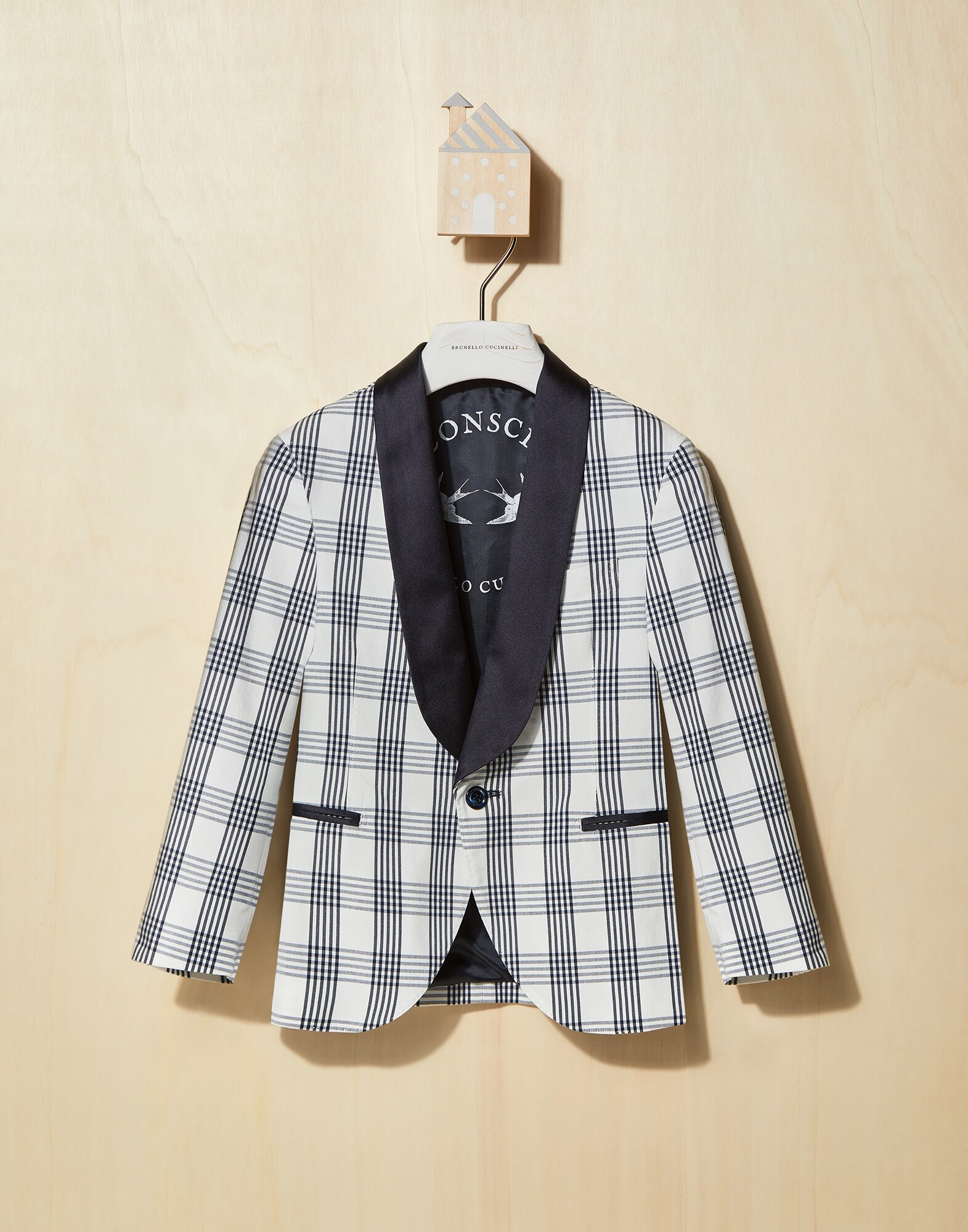 Blazer - Front view