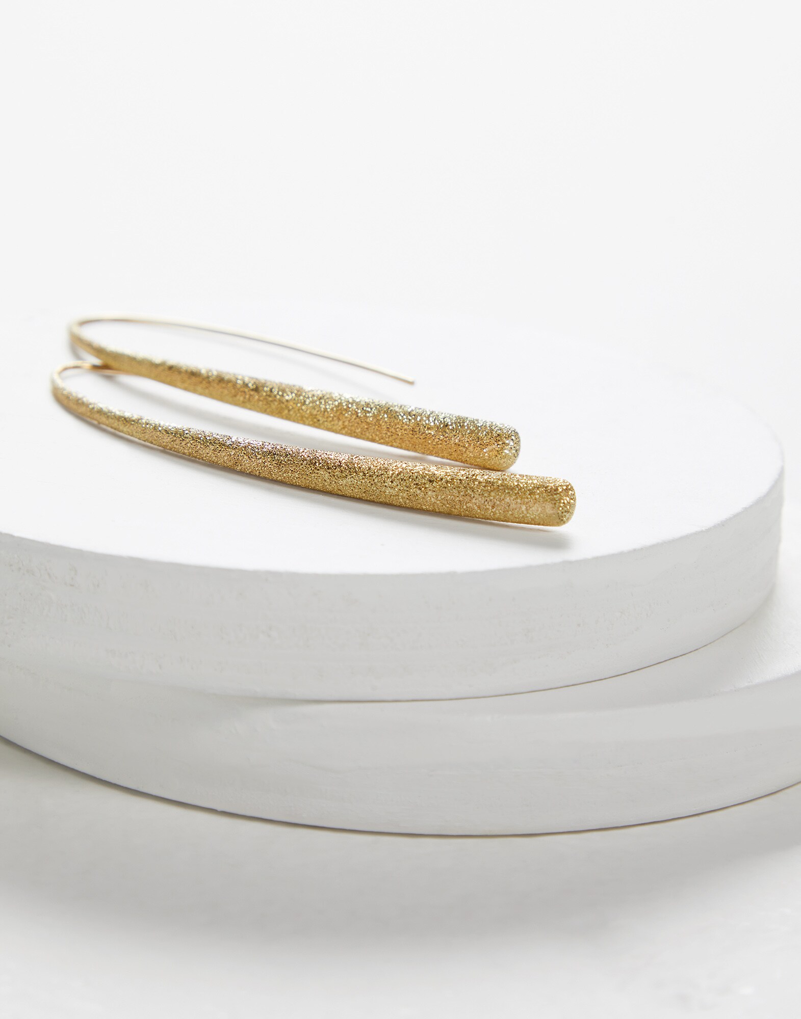 Earrings - Detail view