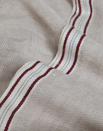 Solid Color - Detail view