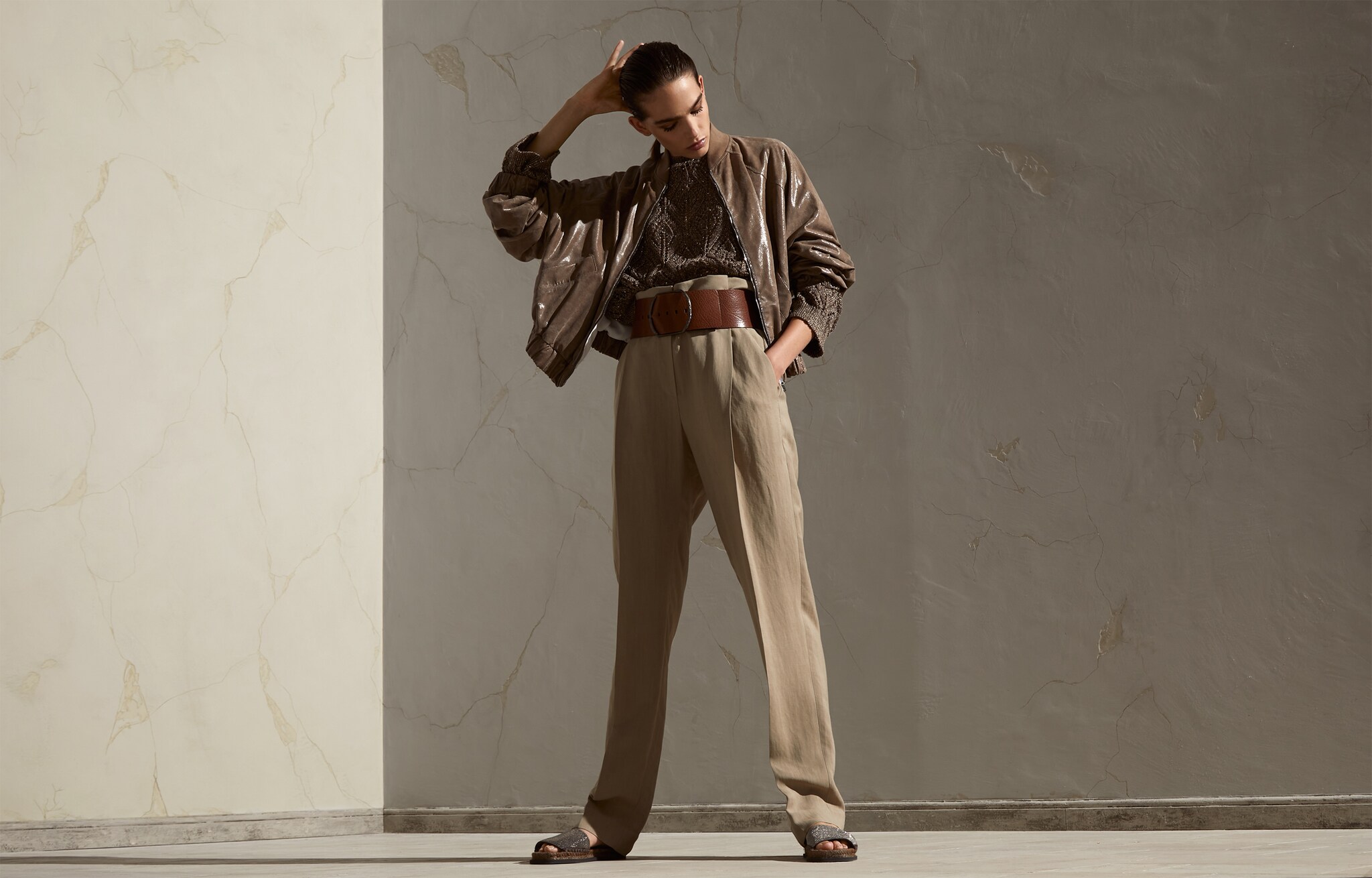 Leather - Horizontal view