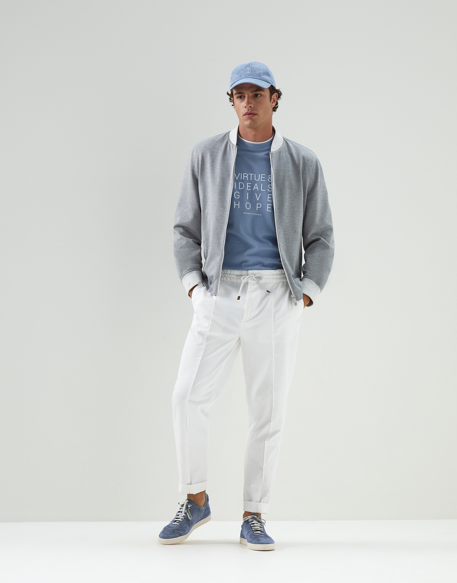 Short Sleeve T-Shirt - Full look