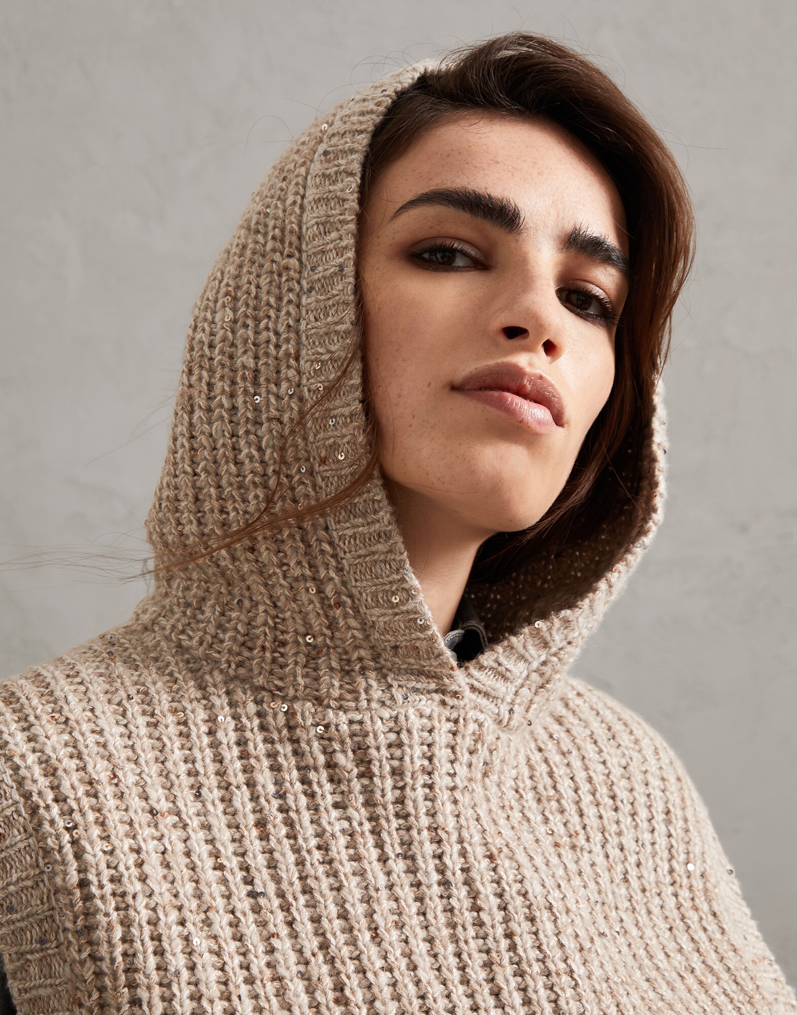 Hooded Sweater - Detail view